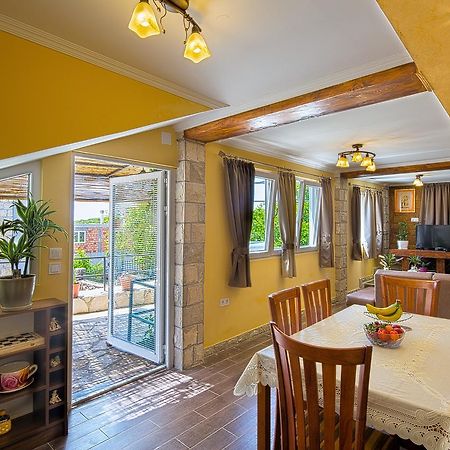Apartman Kunjic Krimovica Екстер'єр фото